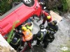 Atencin mdica en accidente de trfico registrado en julio de 2001 en Nava