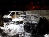 Vehculos afectados por un incendio en La Belonga, en Mieres.