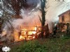 Bomberos en el incendio de El Llungueru en Langreo.