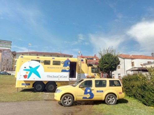 El PMA de Bomberos del SEPA instalado en Castrilln desde donde se dirige el operativo de rastreo