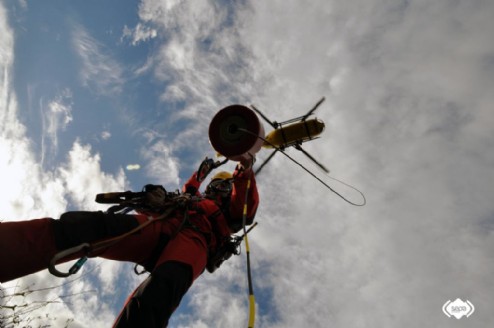 Una operacin de gra con el helicptero