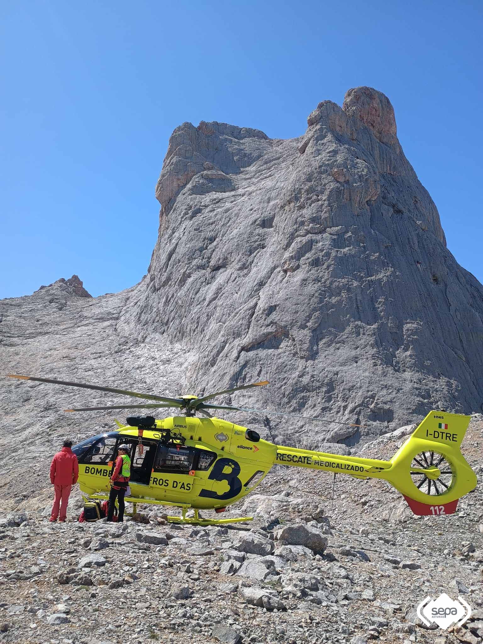 Grupo de Rescate en el Urriellu.